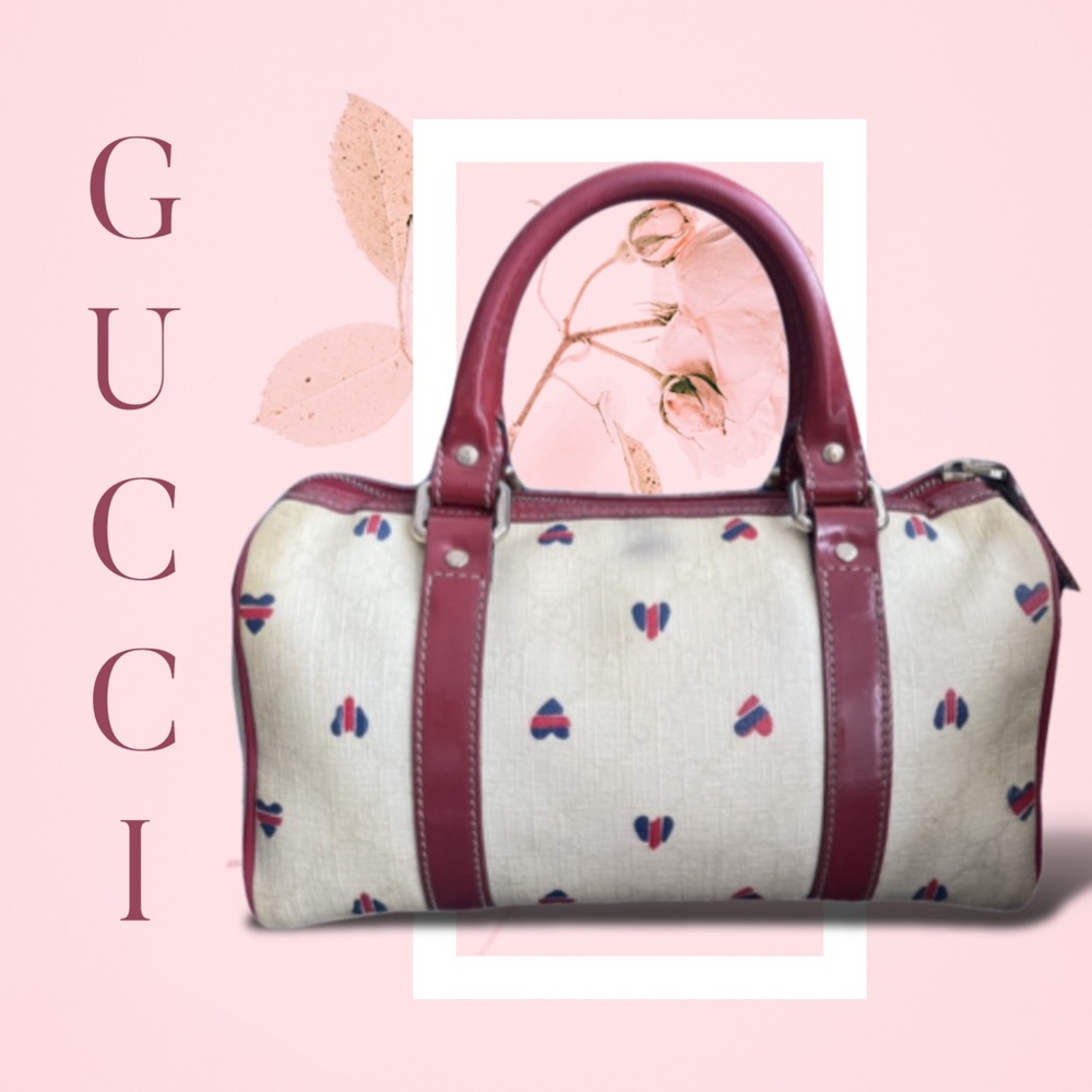Gucci GG Supreme Hearts ❤️💙Canvas Small Joy Boston Bag